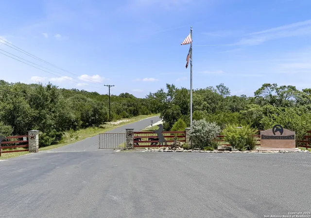 21st image of 320 Mustang Ln, Spring Branch, TX 78070 | MLS# 1895227