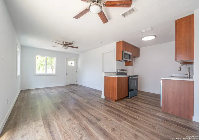 Photo 3 of Sale Pending at 8836 Meadow Trace, San Antonio, TX 78250 | MLS# 1895263 | Listing updated on 2025-09-29
