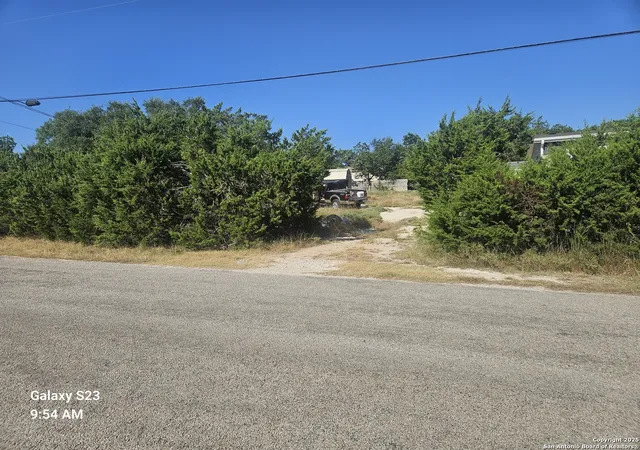 Photo 1 of Land for sale at 1406 Greenbriar, Canyon Lake, TX 78133 | MLS# 1895372 | Listing updated on 2026-05-01