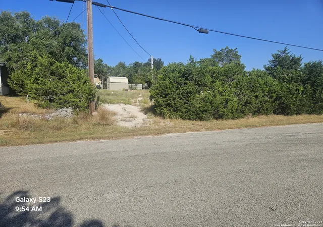 Photo 2 of Land for sale at 1406 Greenbriar, Canyon Lake, TX 78133 | MLS# 1895372 | Listing updated on 2026-05-01