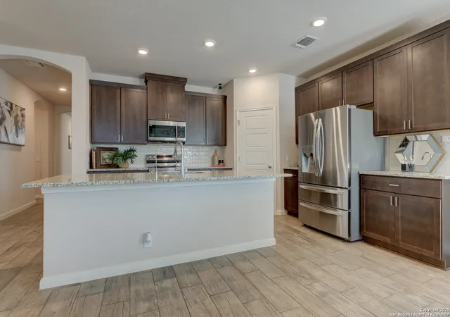 Photo 3 of Single family home for sale at 216 Pudu Trail, Cibolo, TX 78108 | MLS# 1895410 | Listing updated on 2025-11-09