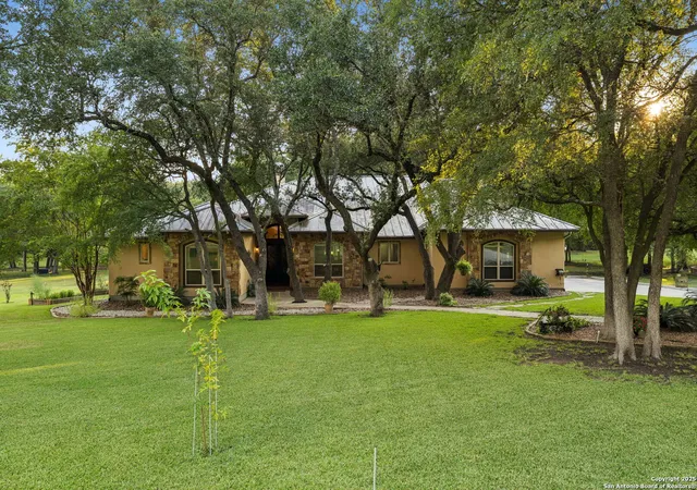 Photo 3 of Sale Pending at 199 Shepherds Crook, Helotes, TX 78023 | MLS# 1895414 | Listing updated on 2025-11-03