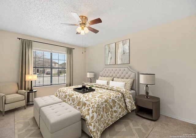 Photo 4 of Sale Pending at 7806 Larcrest Ln, San Antonio, TX 78251 | MLS# 1895435 | Listing updated on 2026-01-26