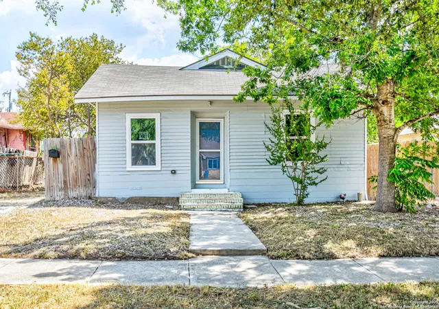 Homes for sale in San Antonio, TX | 718 E Highland, San Antonio, TX 78210 | MLS# 1895440