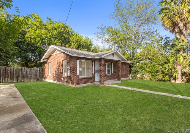 Photo 1 of Sale Pending at 315 Jean St, San Antonio, TX 78207 | MLS# 1895487 | Listing updated on 2025-12-10