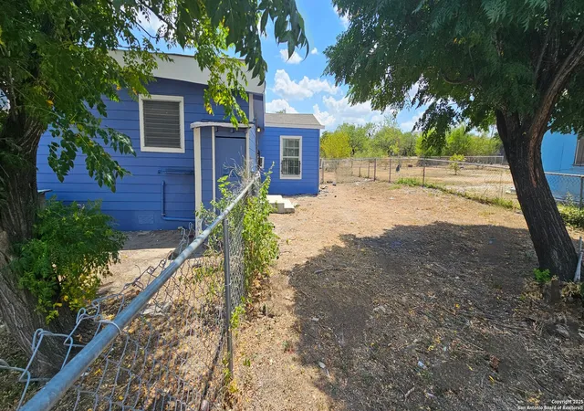 Photo 3 of Single family home for sale at 3513 Commercial Ave, San Antonio, TX 78221 | MLS# 1895567 | Listing updated on 2026-08-07