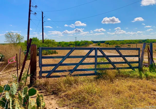 Photo 3 of Sale Pending at 2333 Ac Tbd Kotara Ln/cr 257, Floresville, TX 78114 | MLS# 1895633 | Listing updated on 2025-11-14