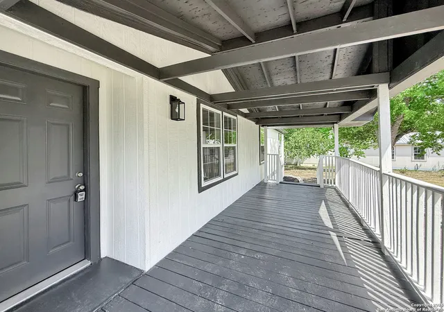 4th image of 4006 Deerslayer, Spring Branch, TX 78070 | MLS# 1895656