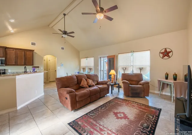 Photo 4 of Single family home for sale at 107 Garrett Way, Canyon Lake, TX 78133 | MLS# 1895688 | Listing updated on 2026-09-12