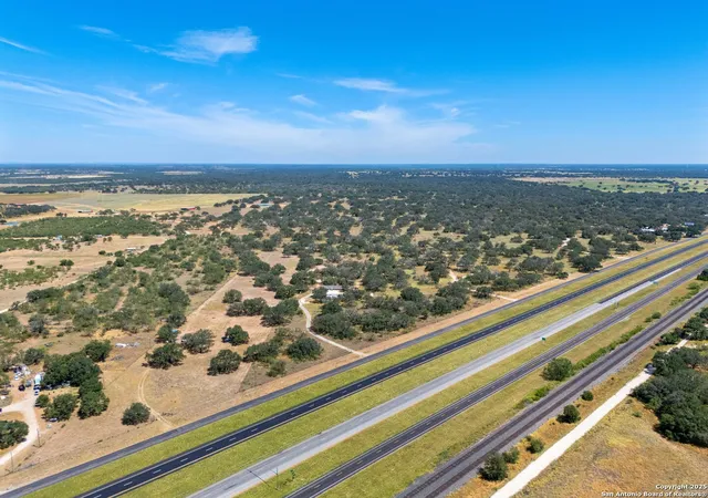 3rd image of 16247 Ih 35, Moore, TX 78057 | MLS# 1895697