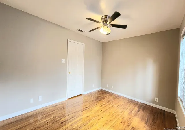 Photo 4 of Single family home for sale at 618 Storeywood, San Antonio, TX 78213 | MLS# 1895715 | Listing updated on 2025-09-26