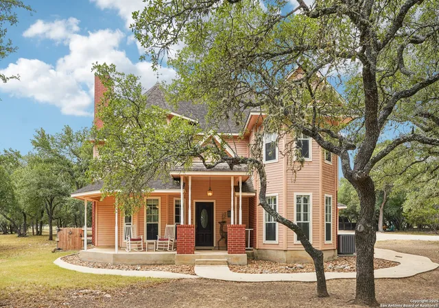 Photo 3 of Sale Pending at 2785 Firethorn Path, Spring Branch, TX 78070 | MLS# 1895736 | Listing updated on 2026-02-02