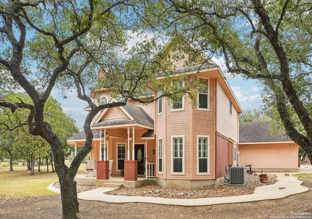 Photo 4 of Sale Pending at 2785 Firethorn Path, Spring Branch, TX 78070 | MLS# 1895736 | Listing updated on 2026-02-02