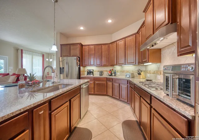 Photo 3 of Single family home for sale at 9108 Trail Stem, Schertz, TX 78154 | MLS# 1895791 | Listing updated on 2025-11-20