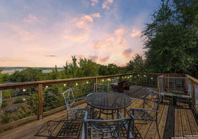 Photo 2 of Sale Pending at 484 Glenn, Canyon Lake, TX 78133 | MLS# 1895808 | Listing updated on 2025-10-05