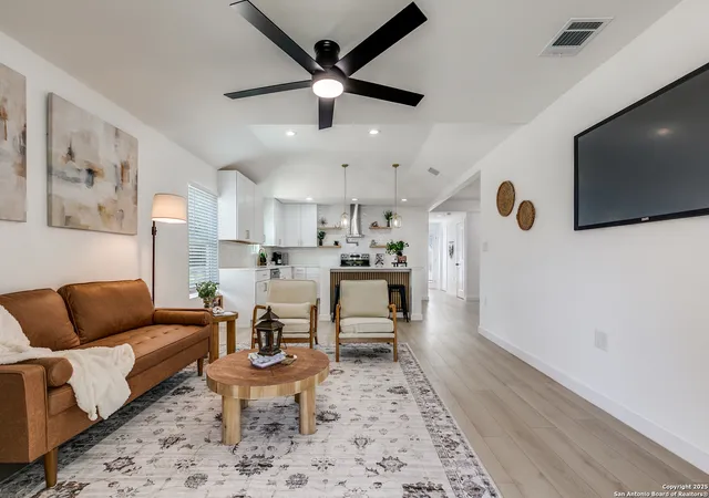 3rd image of 338 Altitude, San Antonio, TX 78227 | MLS# 1895867