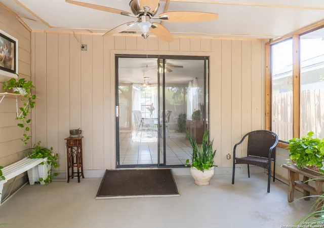 Photo 3 of Sale Pending at 530 Park Field, San Antonio, TX 78227 | MLS# 1895878 | Listing updated on 2025-09-07