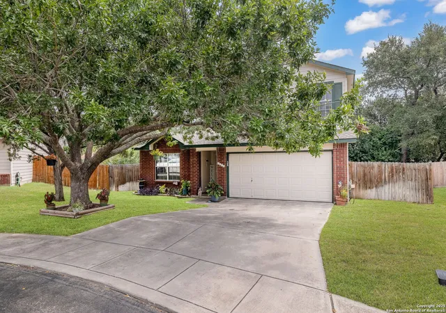 Photo 2 of Single family home for sale at 5918 Rolling Trail, San Antonio, TX 78250 | MLS# 1895901 | Listing updated on 2025-09-18