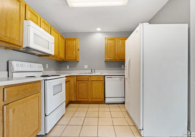 Photo 3 of Sale Pending at 13002 O'connor Cv, San Antonio, TX 78233 | MLS# 1895938 | Listing updated on 2025-10-09