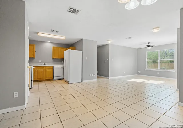 Photo 4 of Sale Pending at 13002 O'connor Cv, San Antonio, TX 78233 | MLS# 1895938 | Listing updated on 2025-10-09