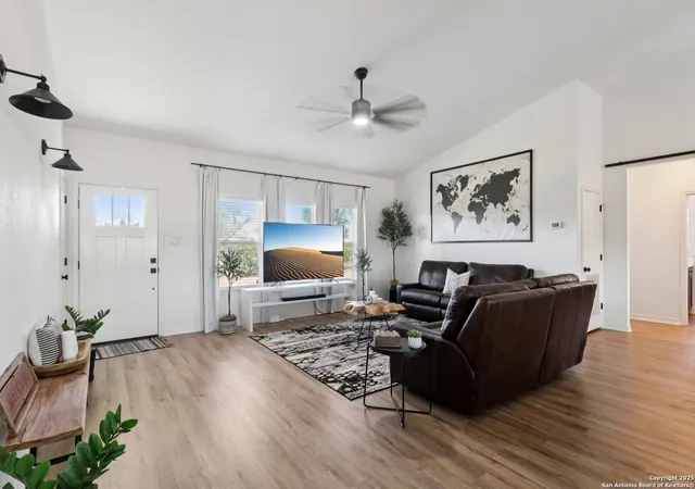 5th image of 3761 County Road 430, Pleasanton, TX 78064 | MLS# 1895983