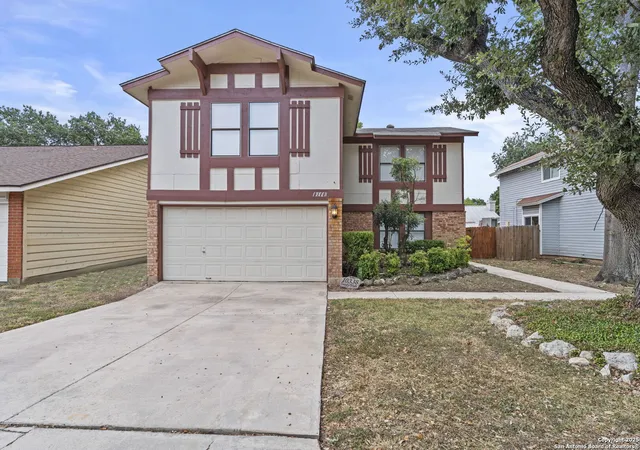 Photo 2 of Single family home for sale at 10338 Country Vista, San Antonio, TX 78240 | MLS# 1896011 | Listing updated on 2026-04-08