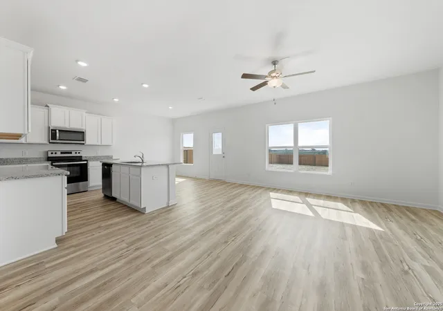 2nd image of 16001 Cabana Dr, Lytle, TX 78052 | MLS# 1896117
