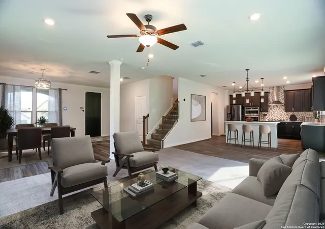 4th image of 11243 Hill Top Loop, Helotes, TX 78023 | MLS# 1896167
