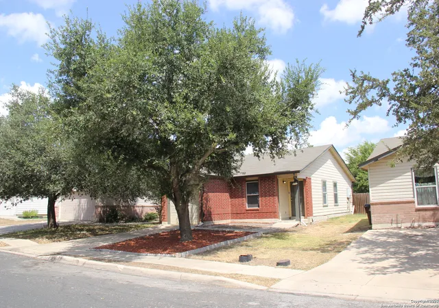 Photo 2 of Single family home for sale at 7343 Booker Bay, San Antonio, TX 78244 | MLS# 1896181 | Listing updated on 2026-04-17