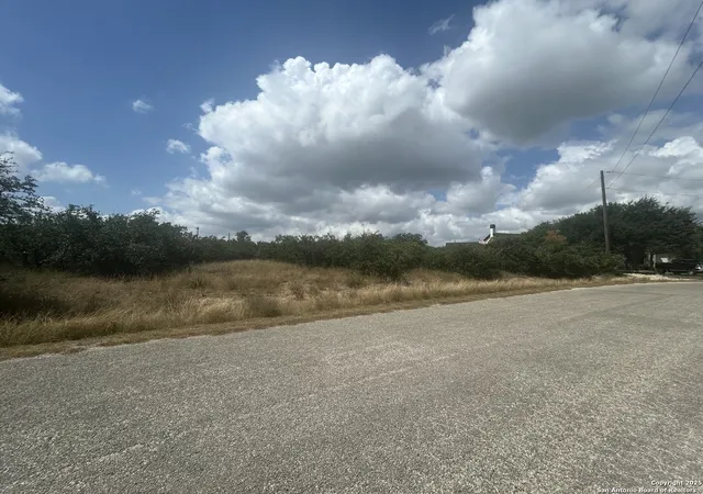 2nd image of 112 Riley Wood, Blanco, TX 78606 | MLS# 1896208
