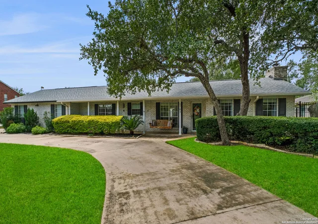 Photo 1 of Sale Pending at 1703 Strait Ln, Pleasanton, TX 78064 | MLS# 1896209 | Listing updated on 2025-09-16