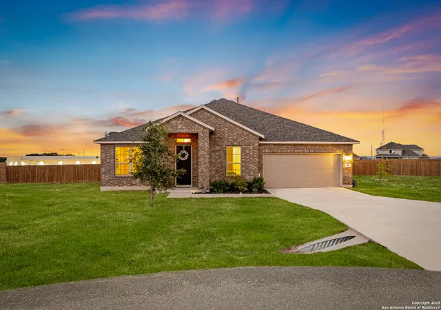 1st image of 104 Scarlet Oak, Floresville, TX 78114 | MLS# 1896215