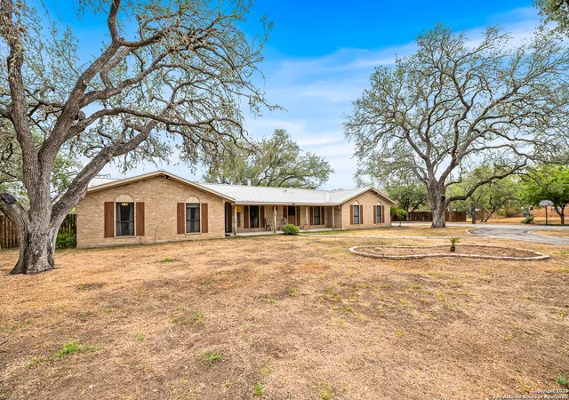 Photo 2 of Single family home for sale at 69 Pulliam, Pleasanton, TX 78064 | MLS# 1896234 | Listing updated on 2025-09-08
