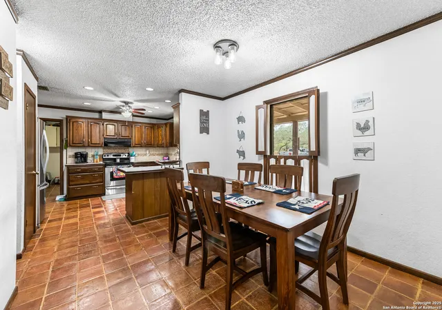 Photo 4 of Single family home for sale at 69 Pulliam, Pleasanton, TX 78064 | MLS# 1896234 | Listing updated on 2025-09-08