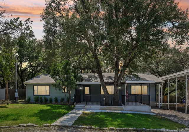 Photo 1 of Sale Pending at 131 Oak Springs Dr, Canyon Lake, TX 78133 | MLS# 1896257 | Listing updated on 2025-12-12