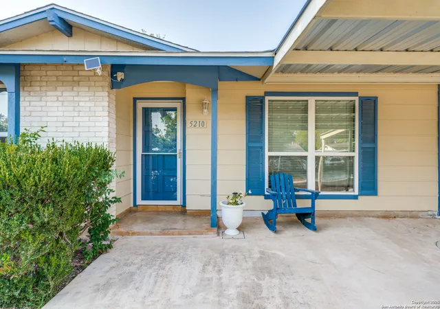 Photo 3 of Single family home for sale at 5210 Foxcross, San Antonio, TX 78219 | MLS# 1896402 | Listing updated on 2025-10-20