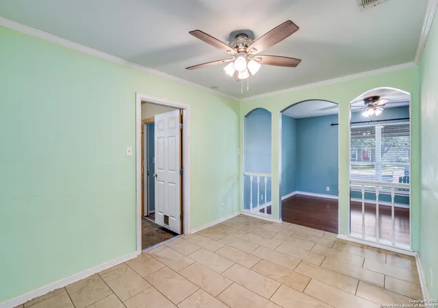 Photo 4 of Single family home for sale at 5210 Foxcross, San Antonio, TX 78219 | MLS# 1896402 | Listing updated on 2025-10-20