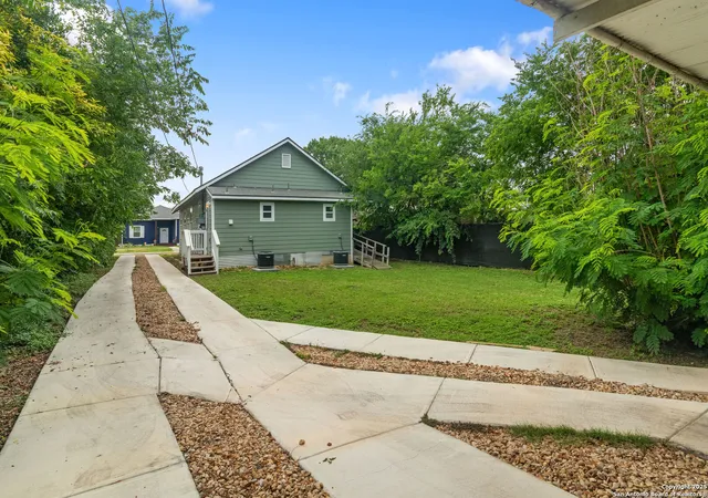 18th image of 931 W Rosewood, San Antonio, TX 78201 | MLS# 1896404