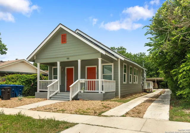 1st image of 931 W Rosewood, San Antonio, TX 78201 | MLS# 1896404