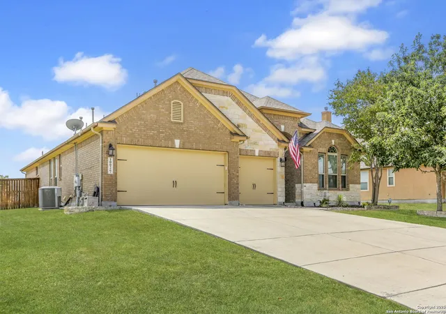 Photo 3 of Sale Pending at 10026 Shallow Bank, Converse, TX 78109 | MLS# 1896469 | Listing updated on 2025-11-13