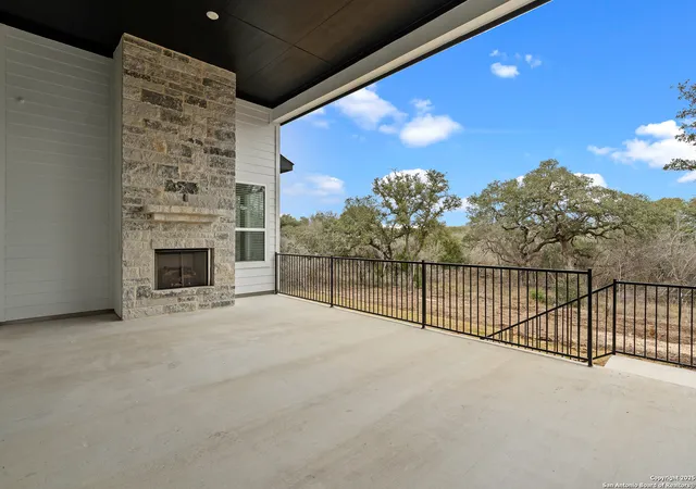 20th image of 325 Raven Road, Castroville, TX 78009 | MLS# 1896529