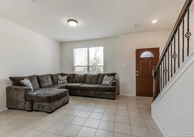 Photo 3 of Sale Pending at 524 Landmark Oak, Cibolo, TX 78108 | MLS# 1896570 | Listing updated on 2026-03-04