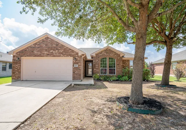 29th image of 1610 Sunflower, Lockhart, TX 78644 | MLS# 1896575