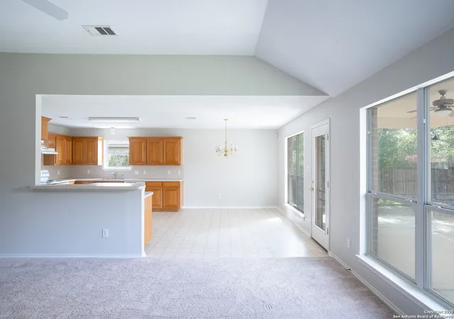 4th image of 1610 Sunflower, Lockhart, TX 78644 | MLS# 1896575