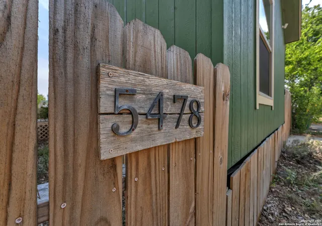Photo 3 of Manufactured home for sale at 5478 Elkhunter Trail, San Antonio, TX 78222 | MLS# 1896586 | Listing updated on 2025-12-14