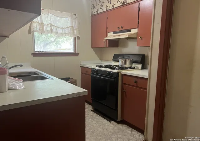 2nd image of 5014 Cinderella, San Antonio, TX 78219 | MLS# 1896597