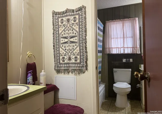 Photo 4 of Sale Pending at 5014 Cinderella, San Antonio, TX 78219 | MLS# 1896597 | Listing updated on 2025-10-14