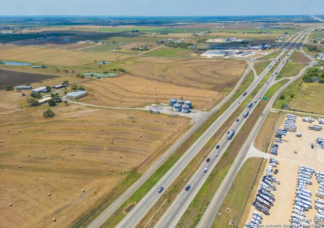 Photo 1 of Land for sale at 5775 W Interstate 10, Seguin, TX 78155 | MLS# 1896602 | Listing updated on 2026-09-13