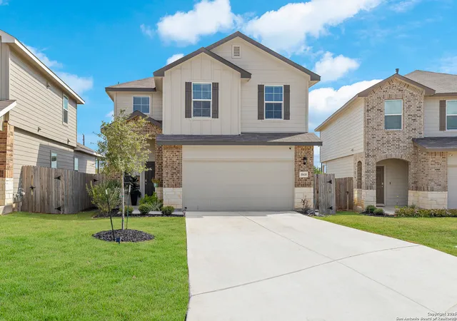 Photo 1 of Single family home for sale at 10618 Neversink Blvd, San Antonio, TX 78252 | MLS# 1896609 | Listing updated on 2025-11-07