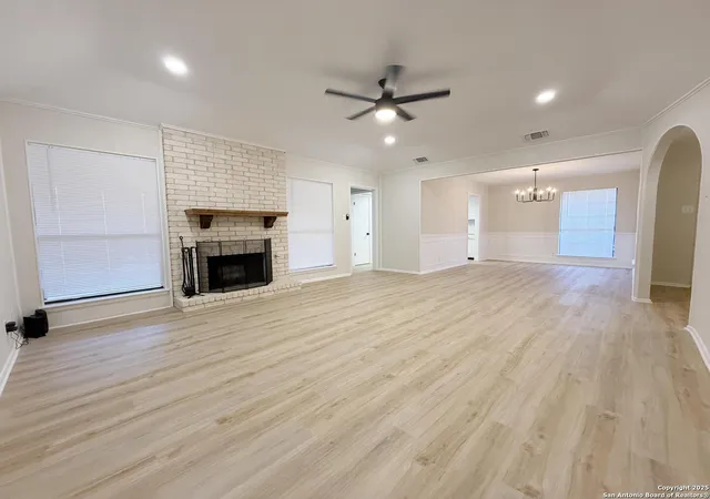 2nd image of 5800 Royal Bnd, San Antonio, TX 78239 | MLS# 1896692
